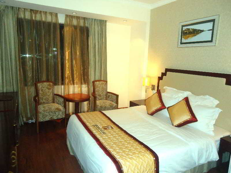 Royal Gate Hotel Hanoi Kamer foto