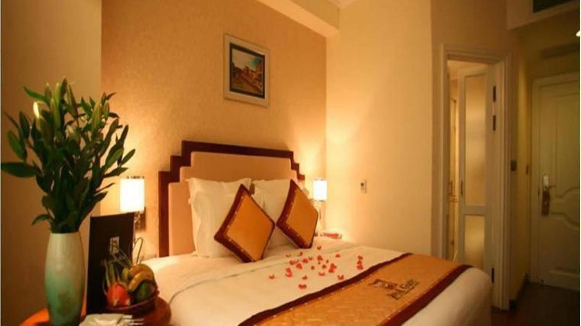 Royal Gate Hotel Hanoi Kamer foto